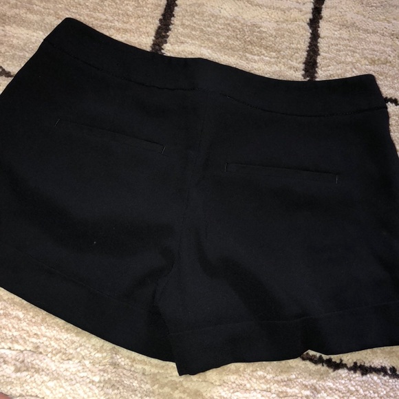 Express dress shorts - Picture 3 of 6